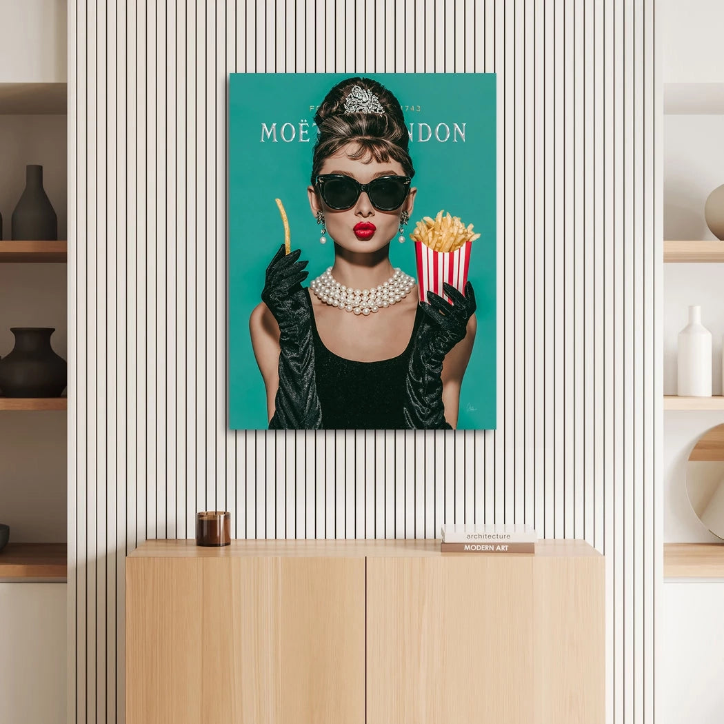 Audrey Pommes Chic Wandbild