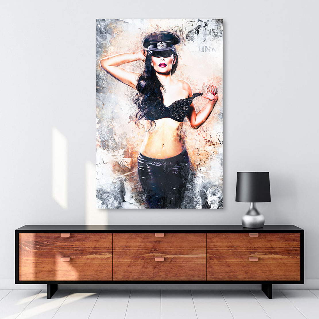 Wandbild strict Woman Officer
