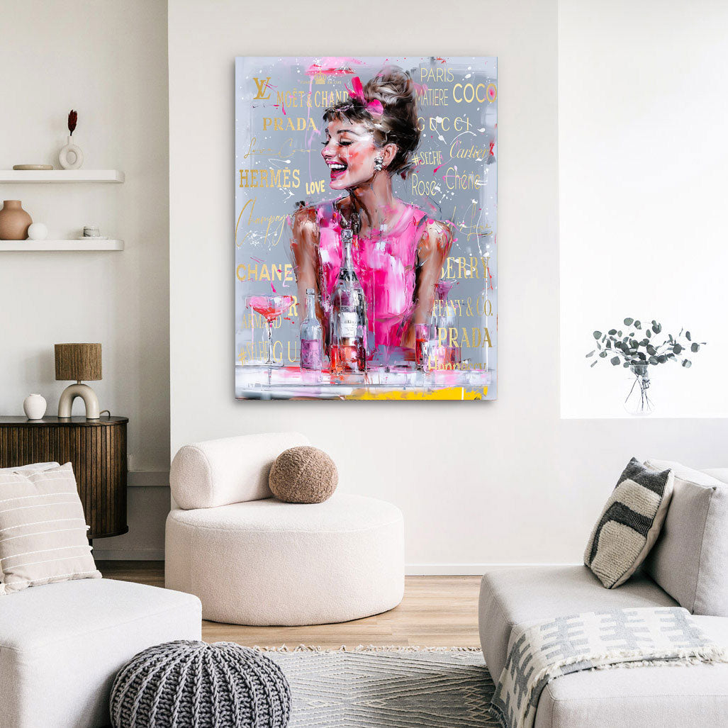 Audrey Hepburn Pink Elegance Wandbild