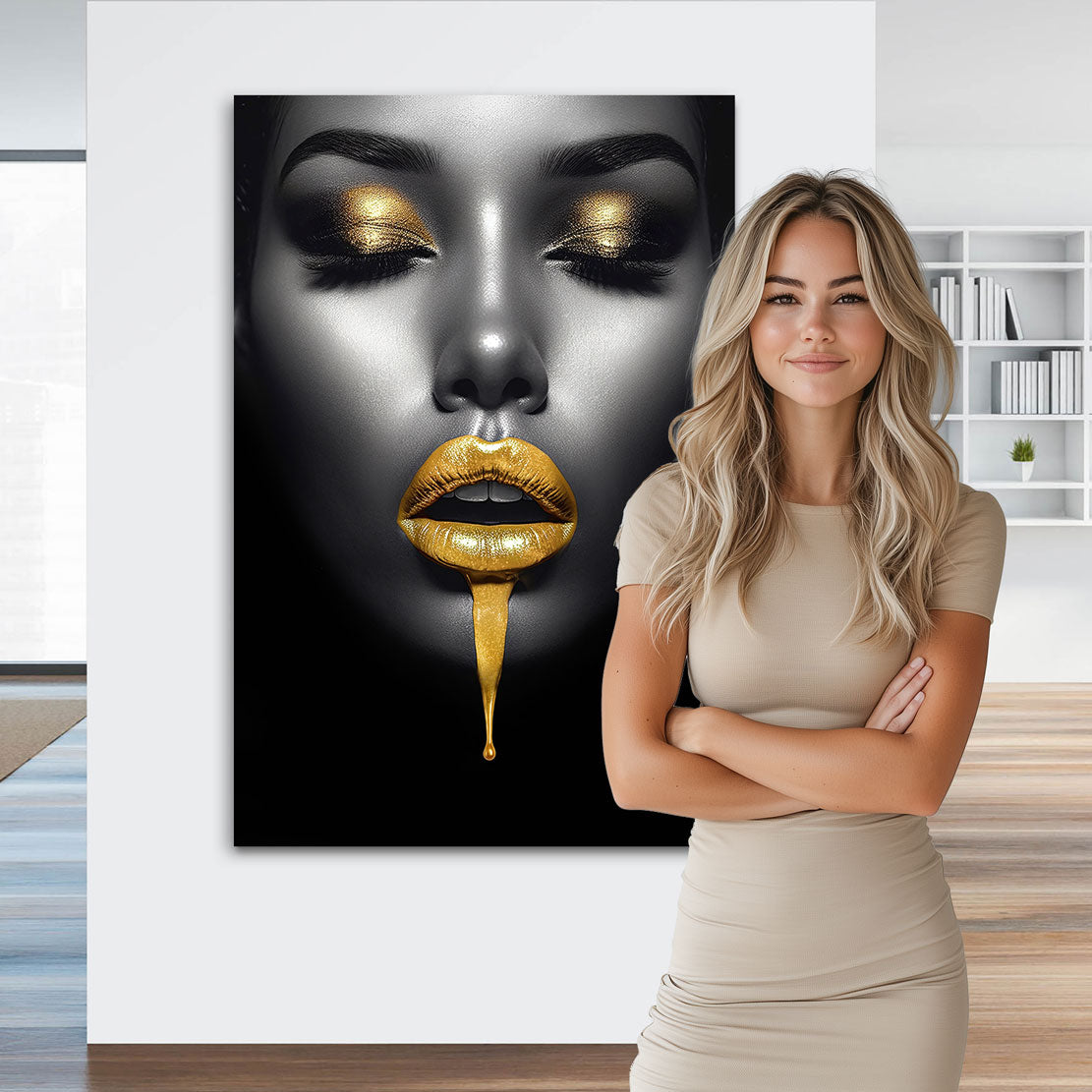 Erotisches Wandbild Frau mit goldenen Lippen
